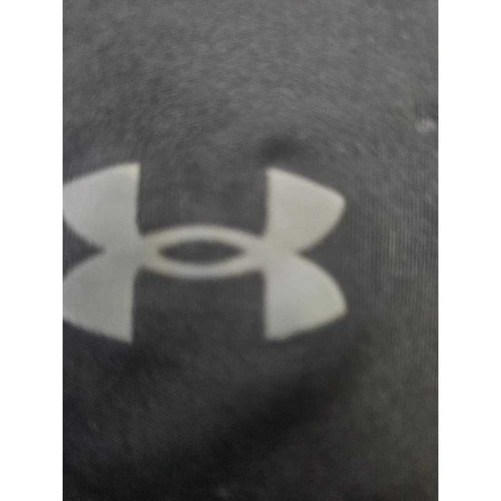 Under Armour black tshirt loose‎ Adult Medium
